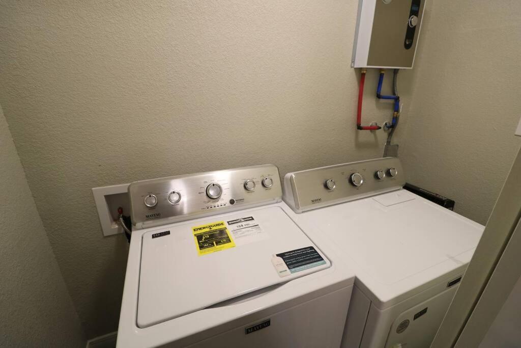 Renovated Stay, Parking, Near Dt & Airport El Paso