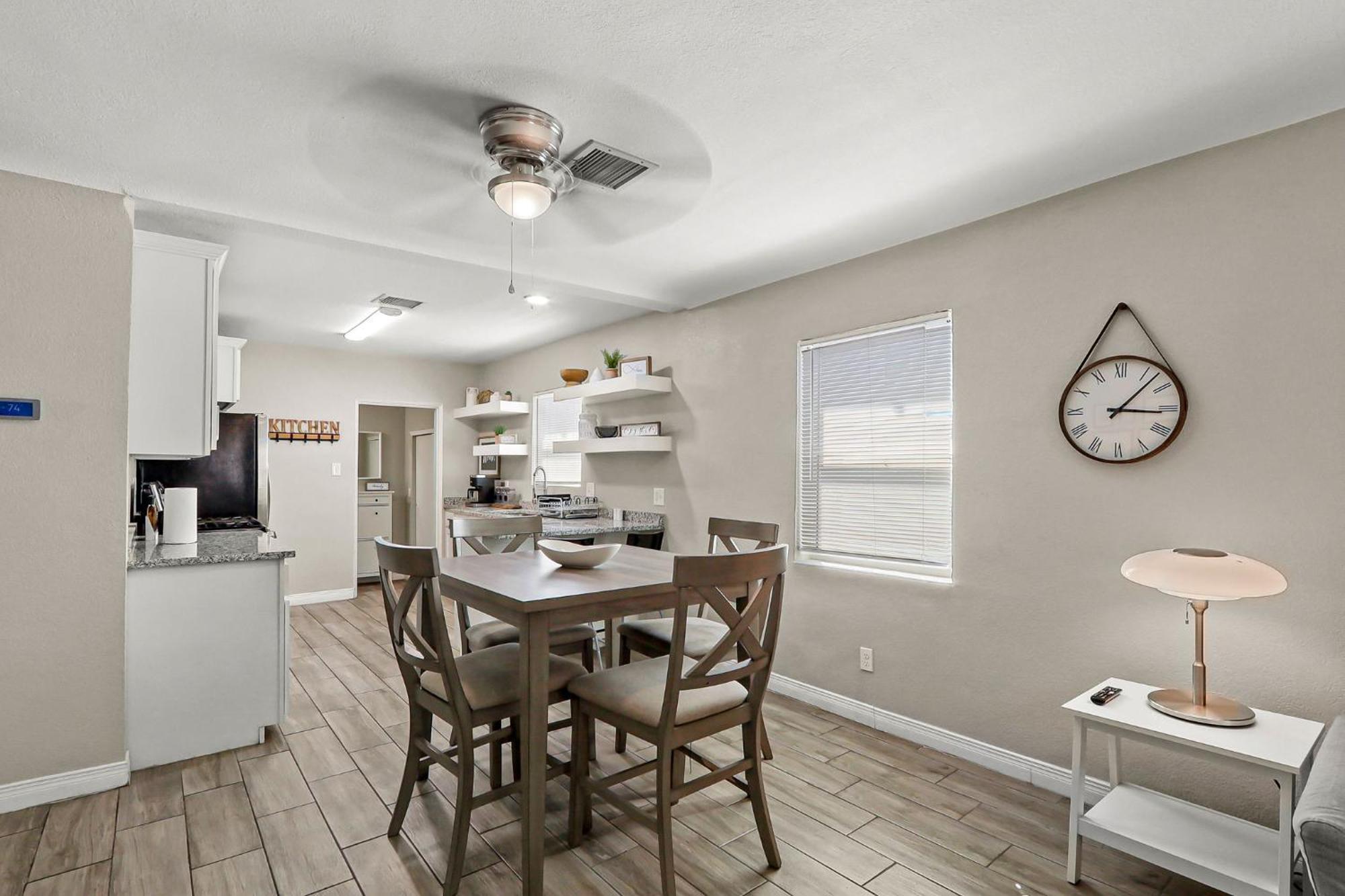 Casa vacanze Renovated Stay, Parking, Near Dt & Airport El Paso